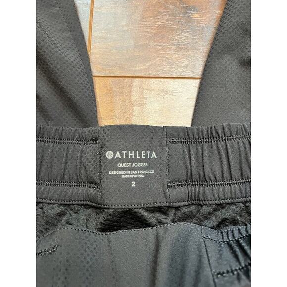 Athleta Quest Jogger Lightweight Pants Pockets Black Womens Size 2 - Picture 2 of 8